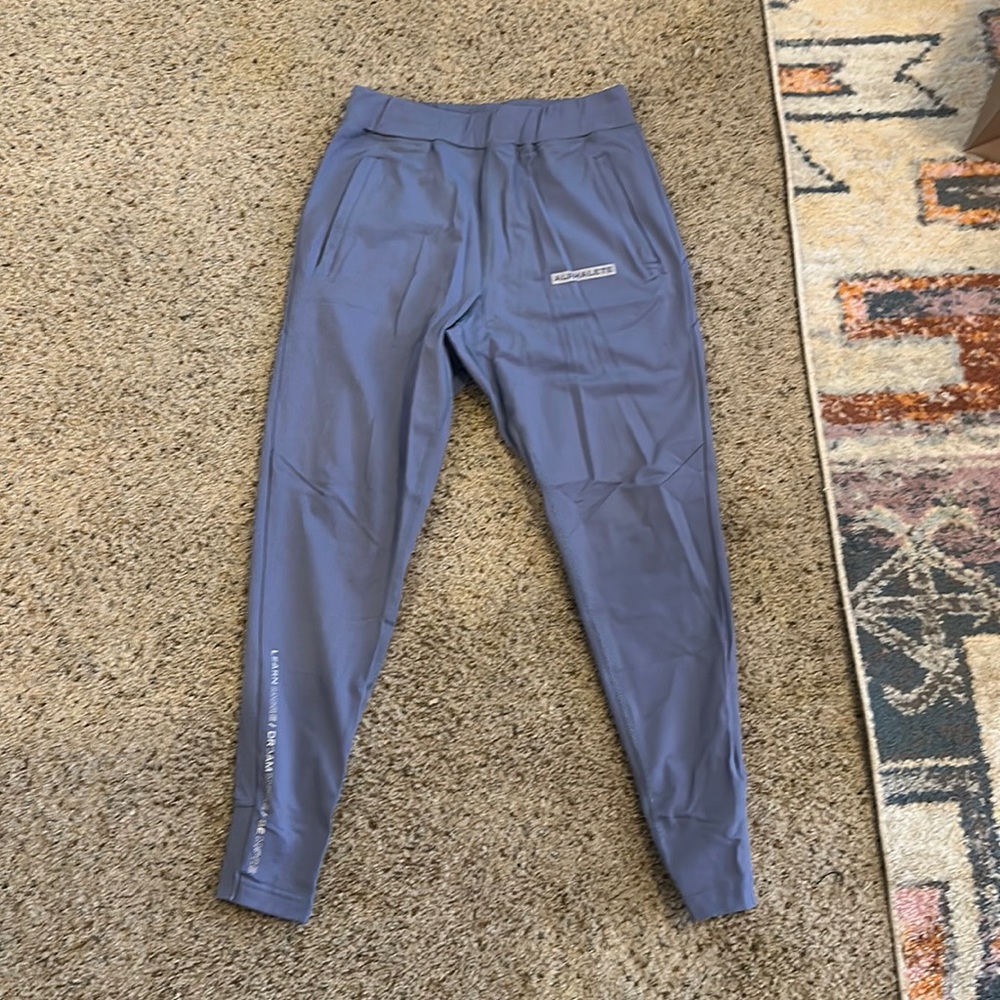 Alphalete joggers